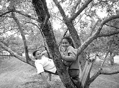 Rosa Libby and Grace Phillips