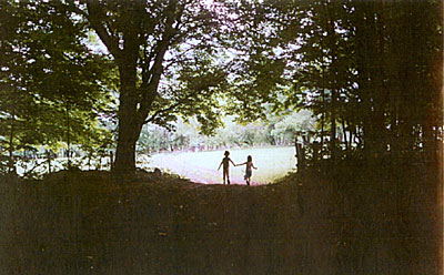 Kids walking at Clovercrest Farm