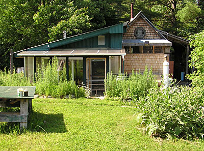 Straw-bale library