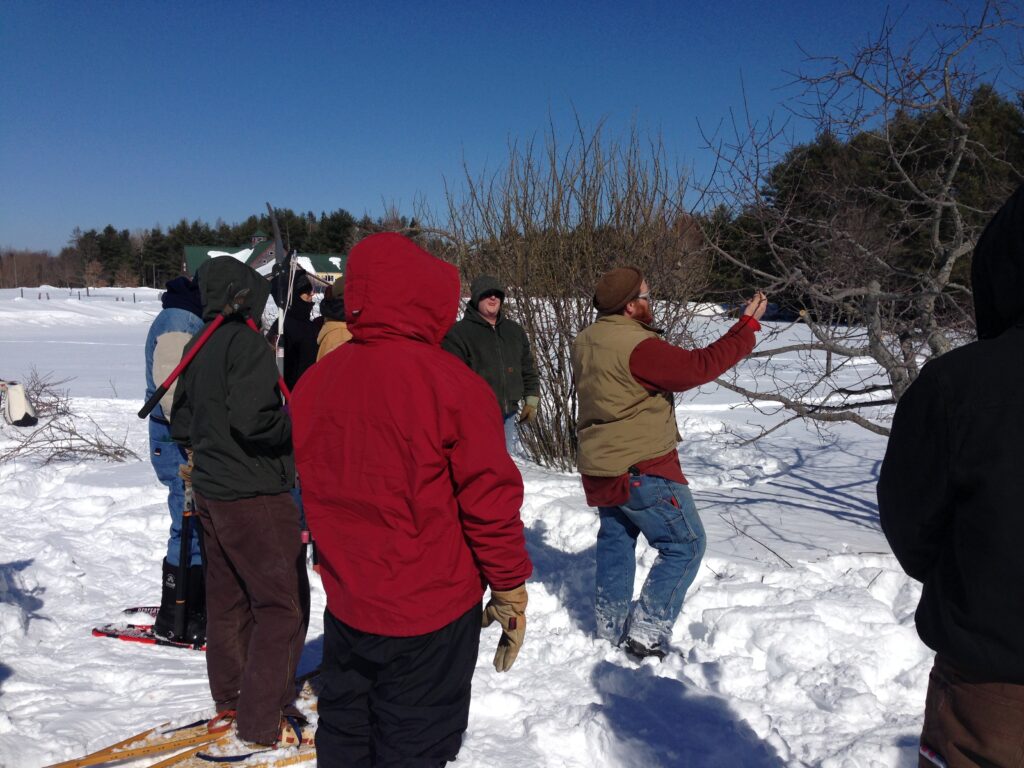 A pruning class on the MOFGA grounds.