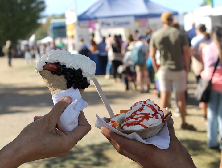 Food Area pie cone and pudding